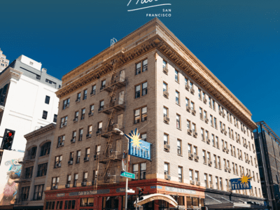 Hotel Triton