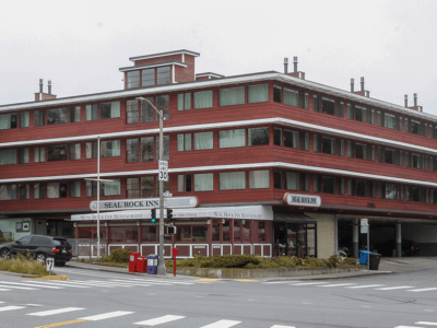 Seal Rock Inn